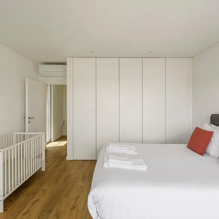 Villa Lilac With Swimming Pool