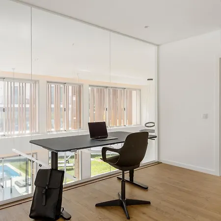 Lilac With Swimming Pool * Κασκαΐς