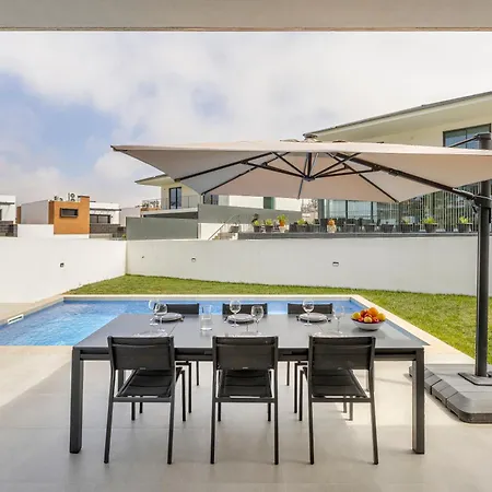 Lilac With Swimming Pool Villa *